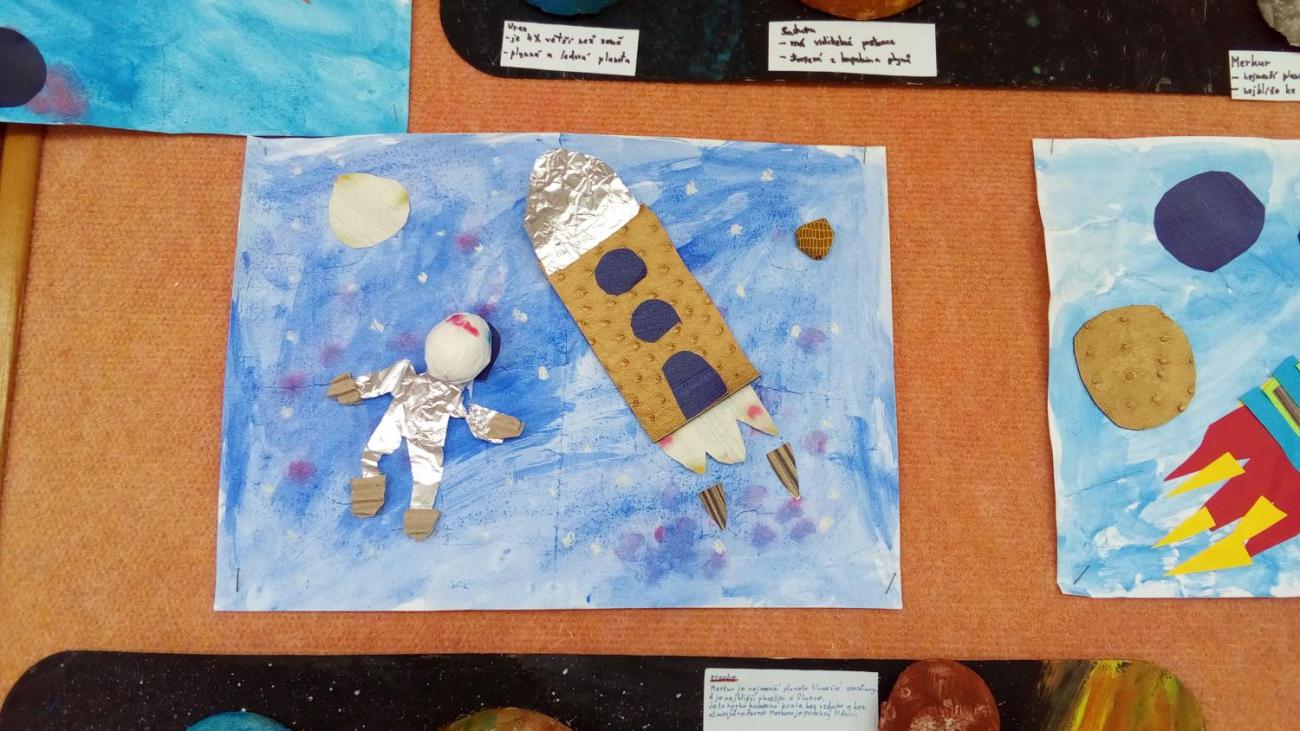 Výlet do Prahy a do planetária (5. r)