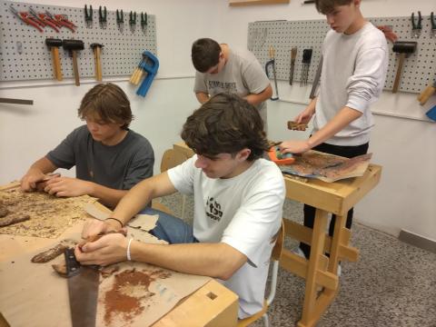 Řežeme, dlabeme, brousíme…