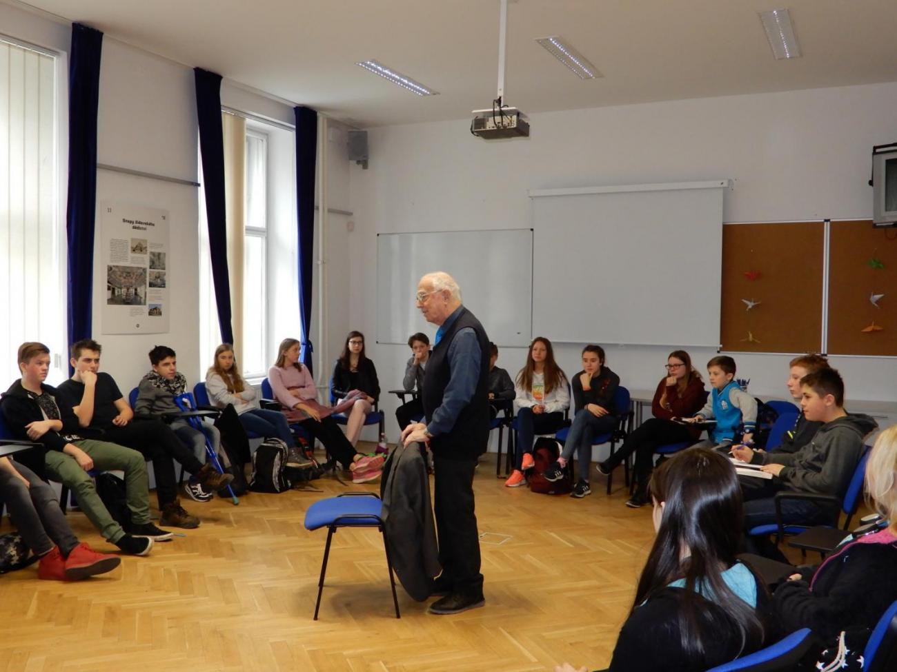 Seminář s pamětníkem