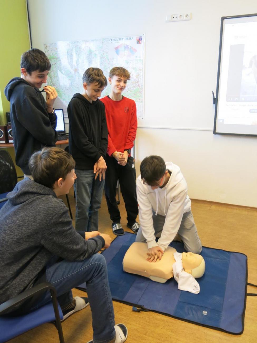 První pomoc do škol  8. ročník