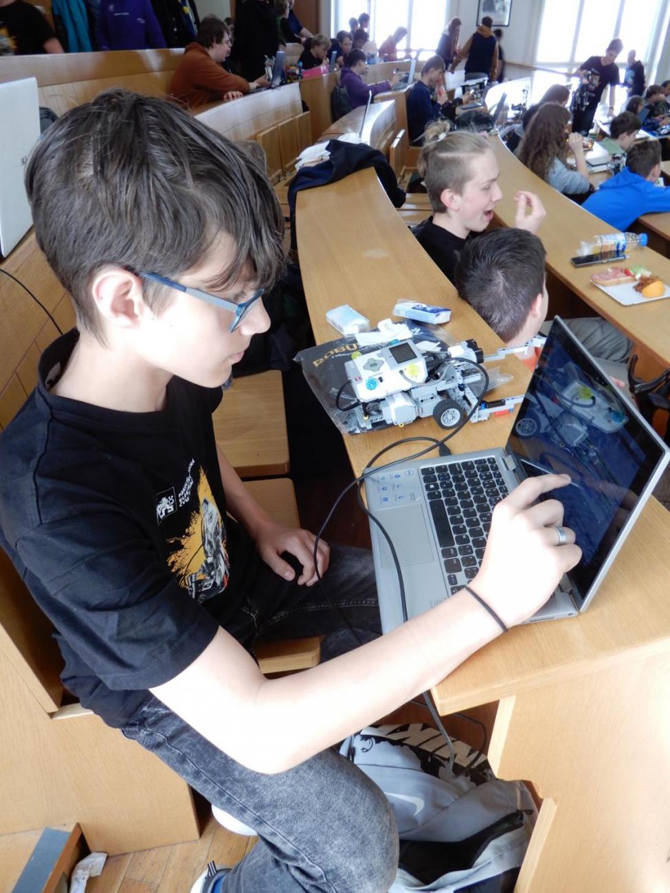 Robosoutěž 2024 ČVUT Praha 