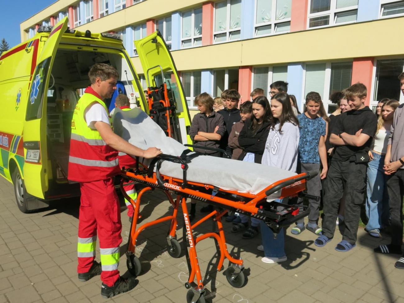 První pomoc do škol  8. ročník