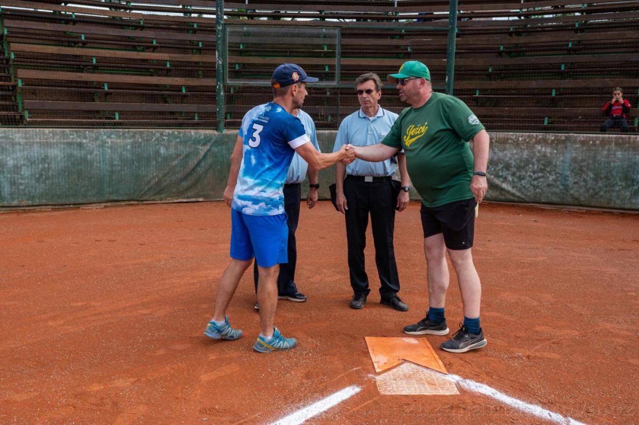 Mistrovství ČR základních škol ve slowpitchi 