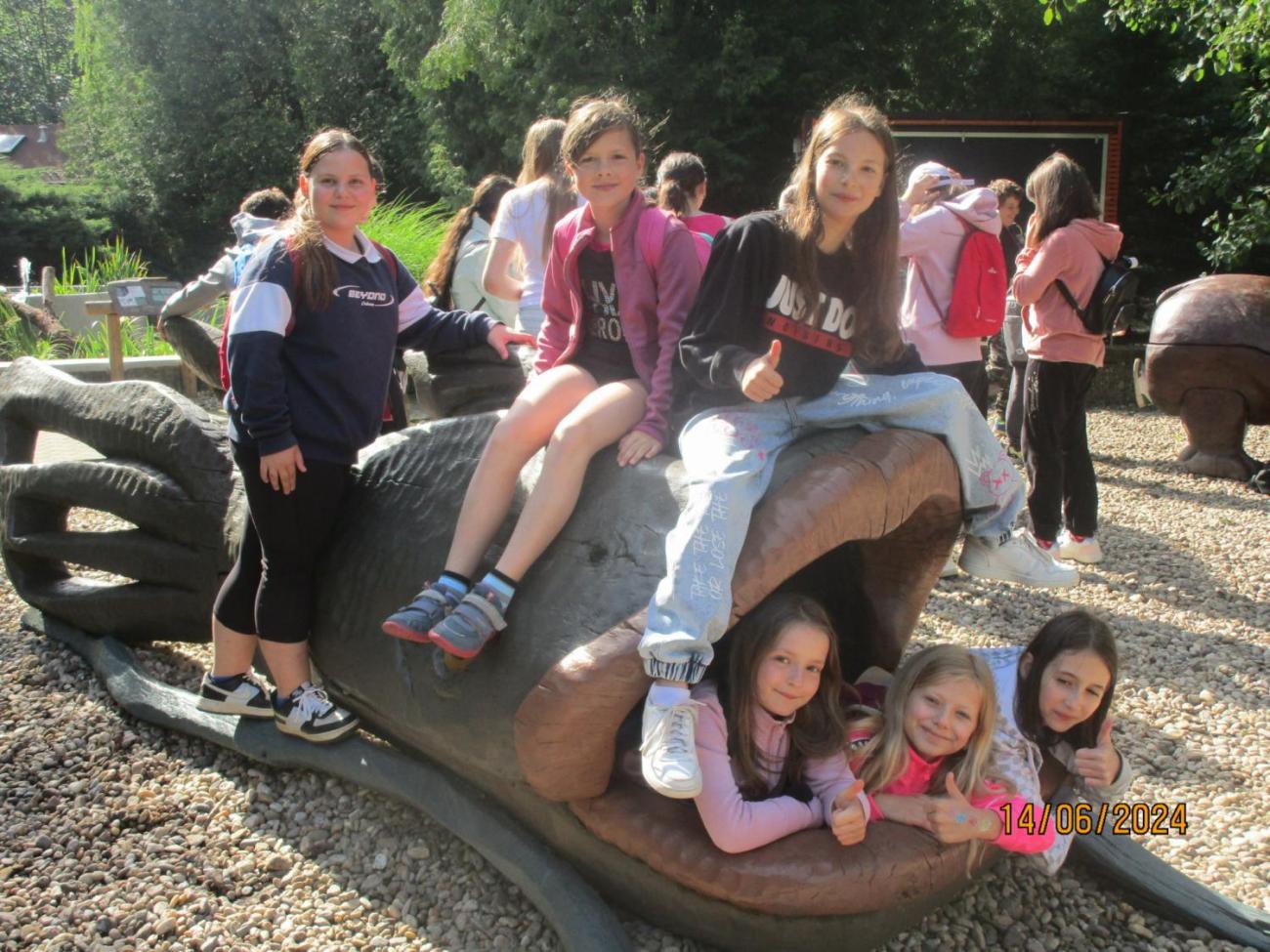 ZOO - Les žije  4. ročník