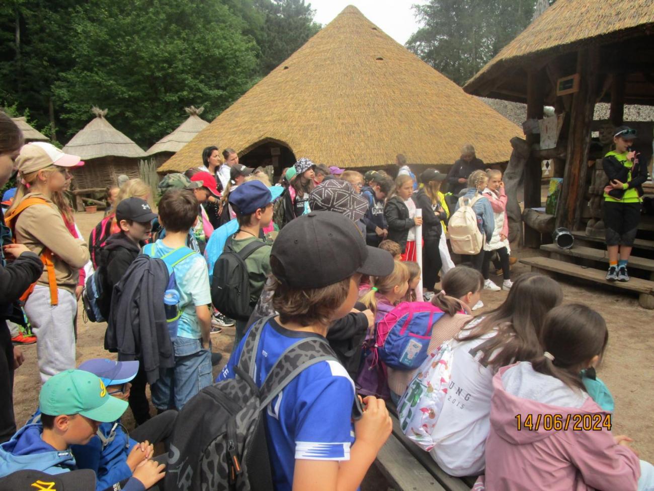 ZOO - Les žije  4. ročník