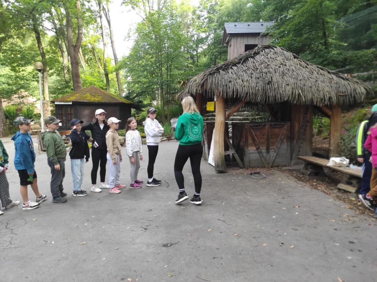 ZOO - Les žije  4. ročník