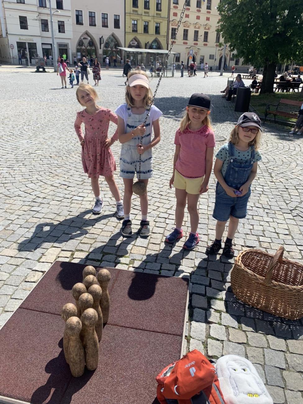 Spolupráce  1.B a 9.B