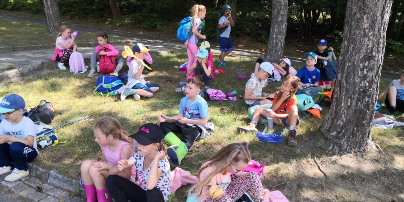 Modré žáby pod Šacberkem  1.A