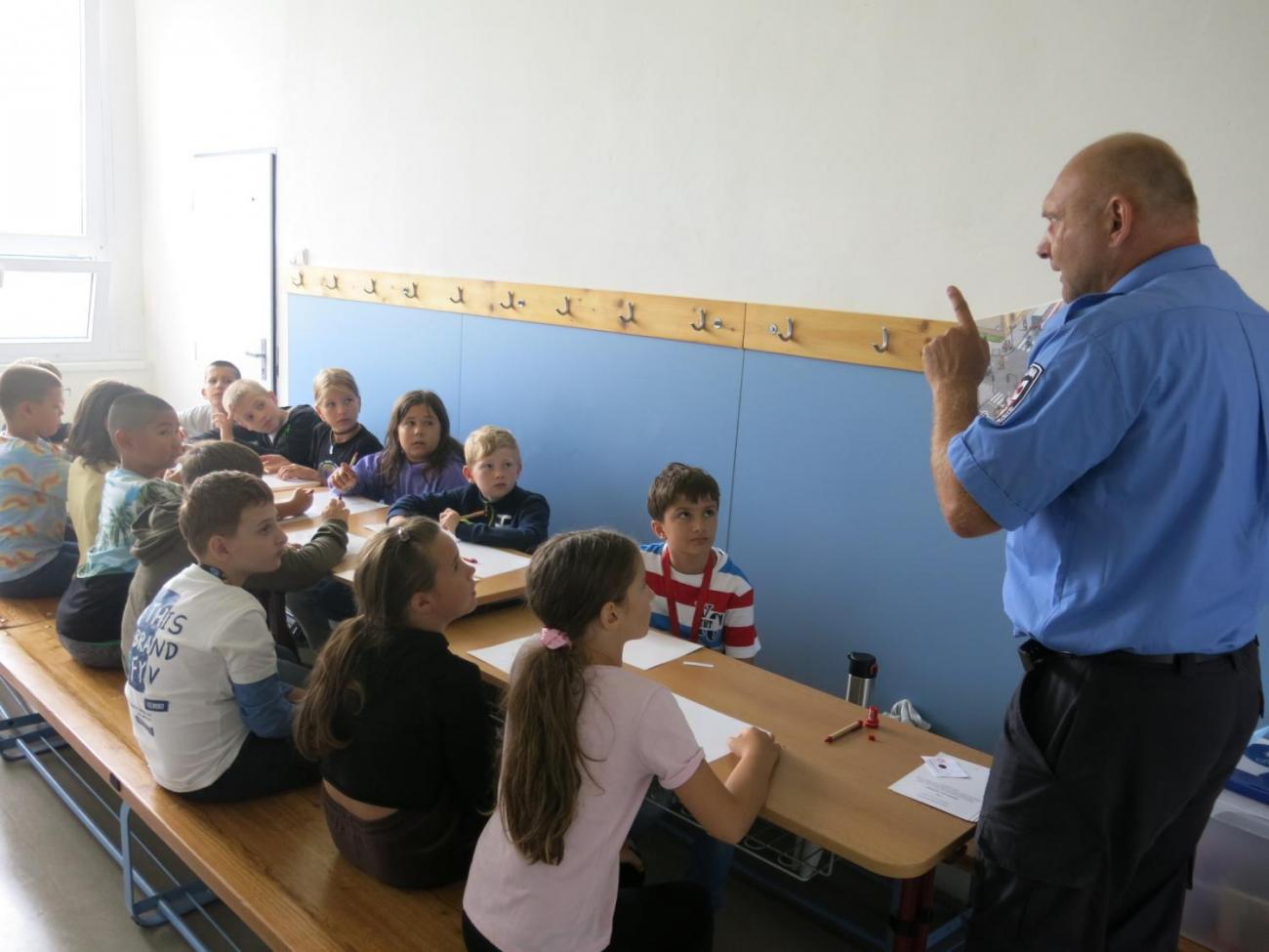 Dětství bez úrazu  4. ročník