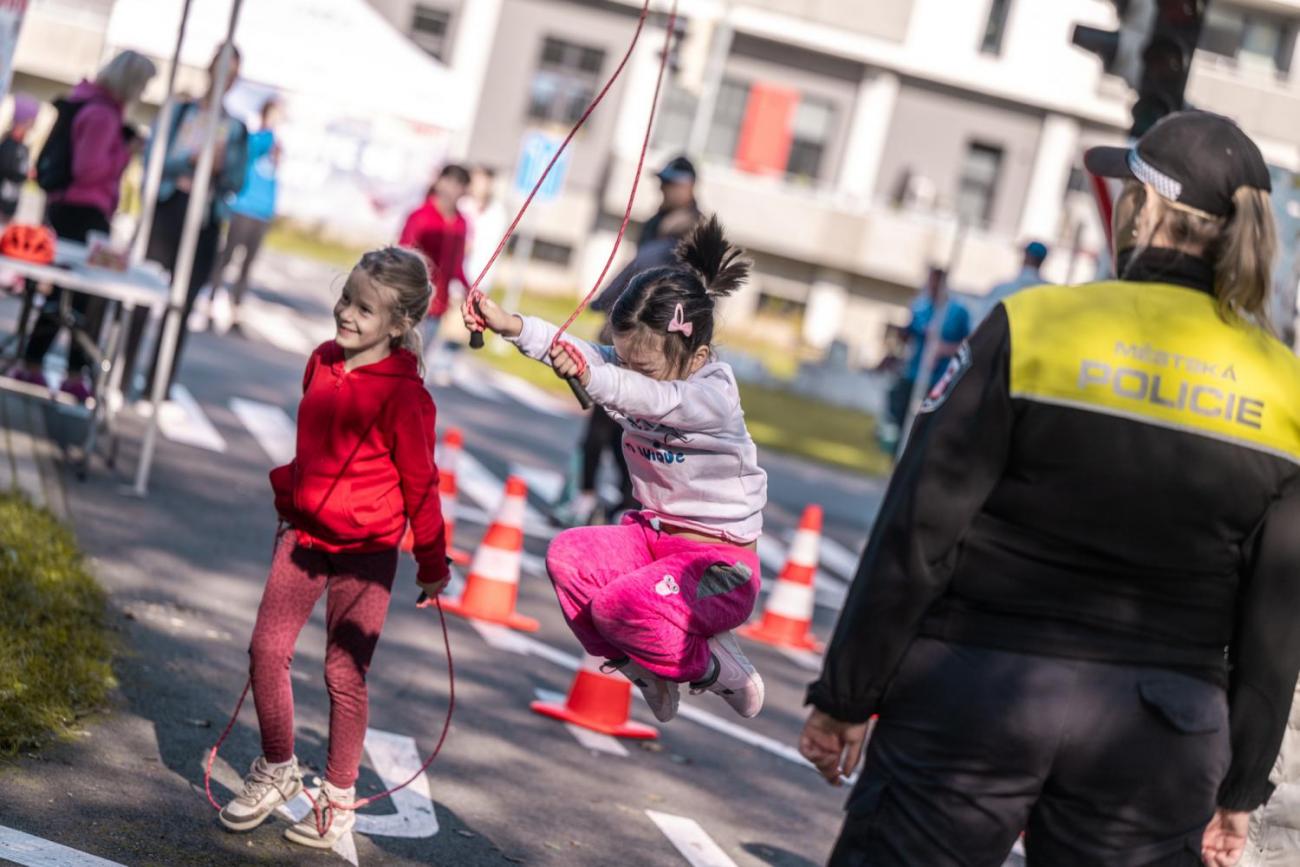 Dětský den na dopravním hřišti, 1. ročníky s 5.B