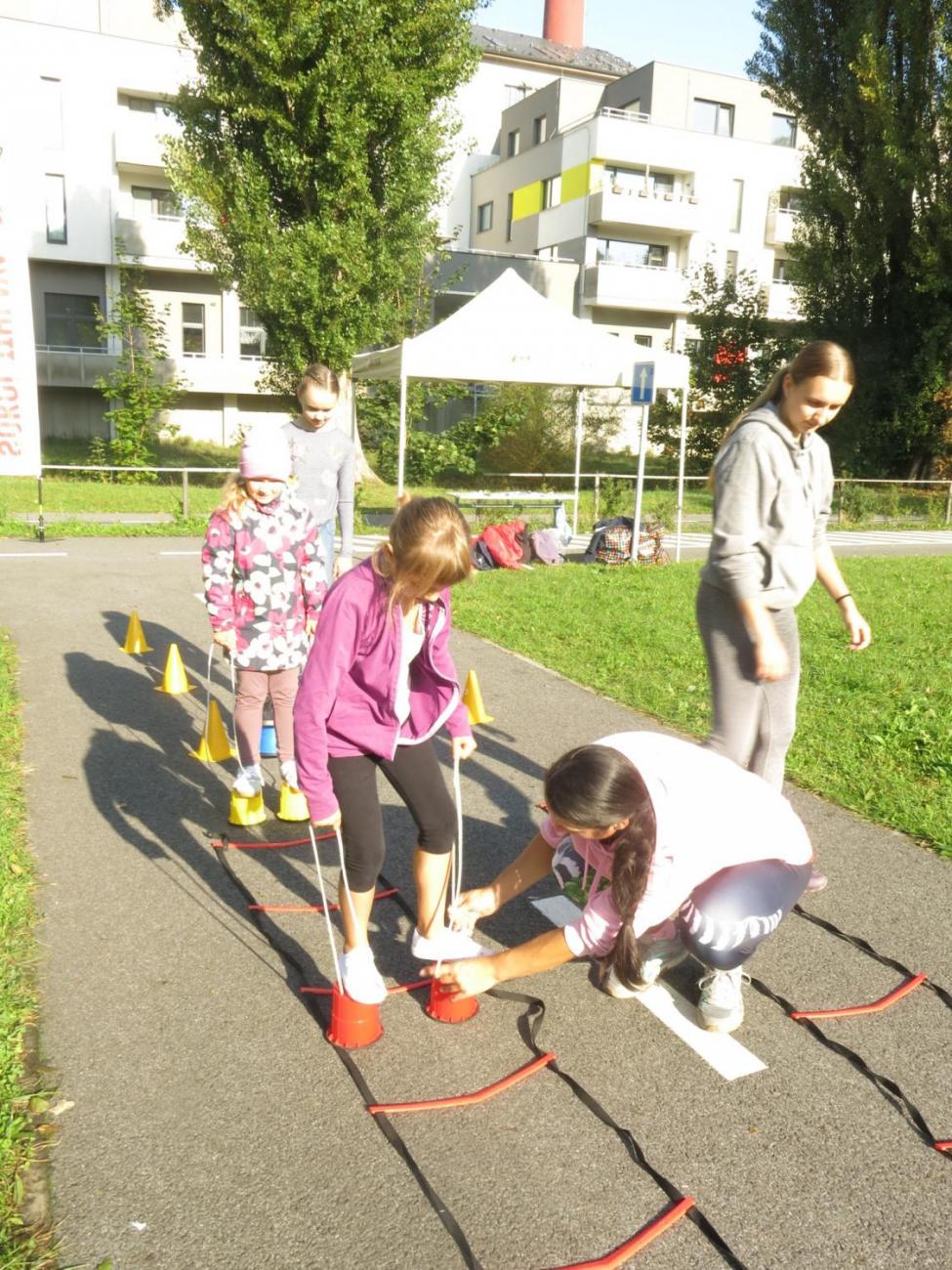 Dětský den na dopravním hřišti, 1. ročníky s 5.B