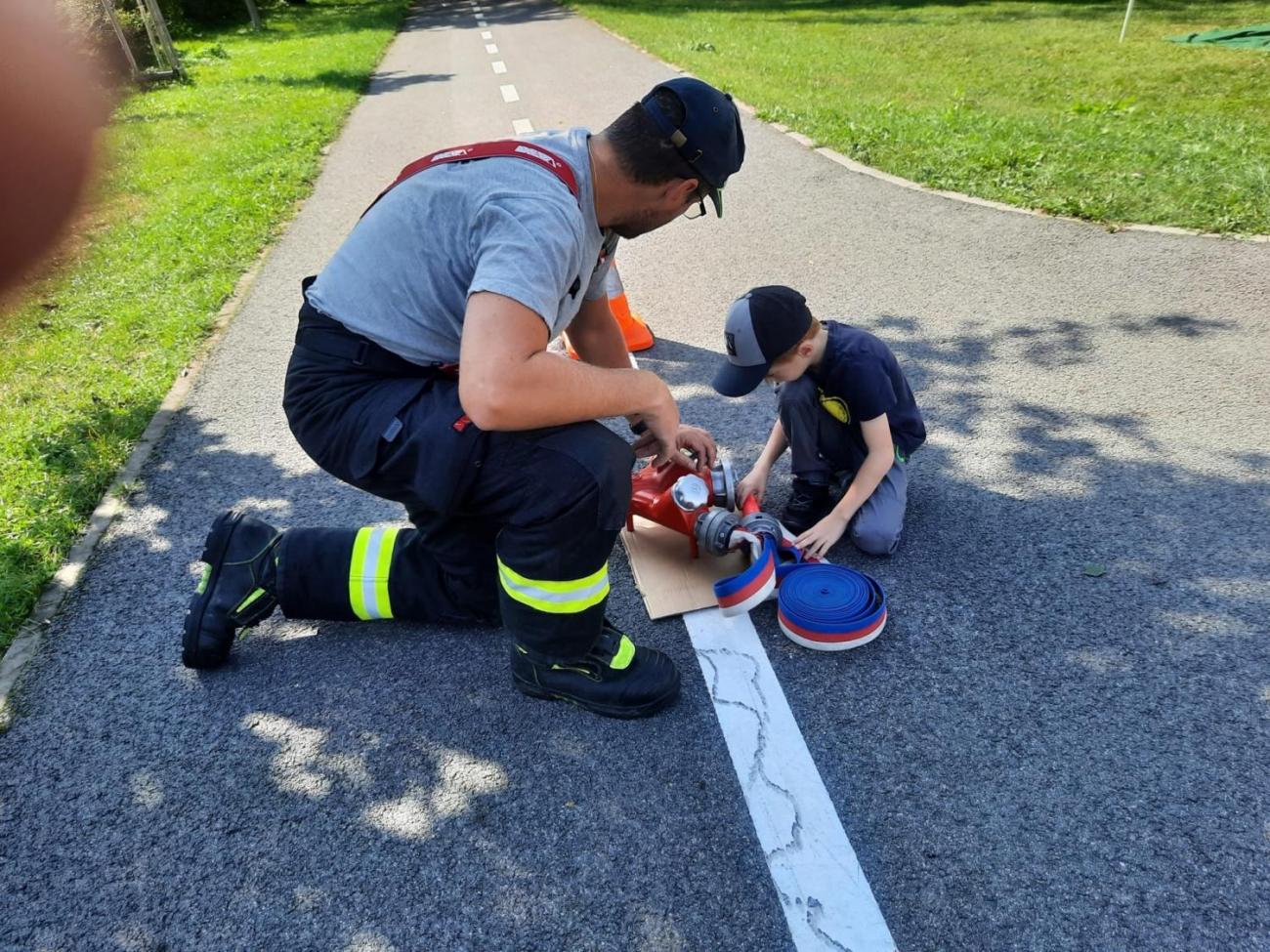 Dětský den na dopravním hřišti, 1. ročníky s 5.B