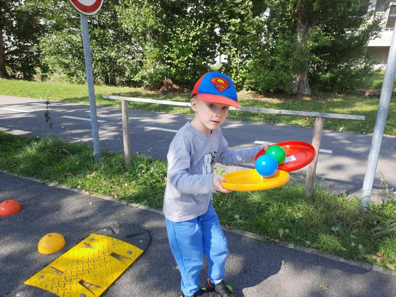 Dětský den na dopravním hřišti, 1. ročníky s 5.B