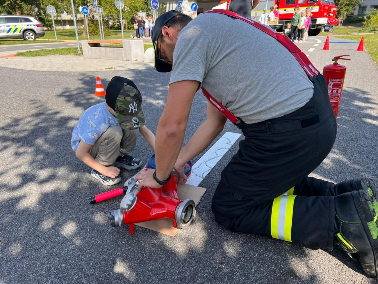 Dětský den na dopravním hřišti, 1. ročníky s 5.B