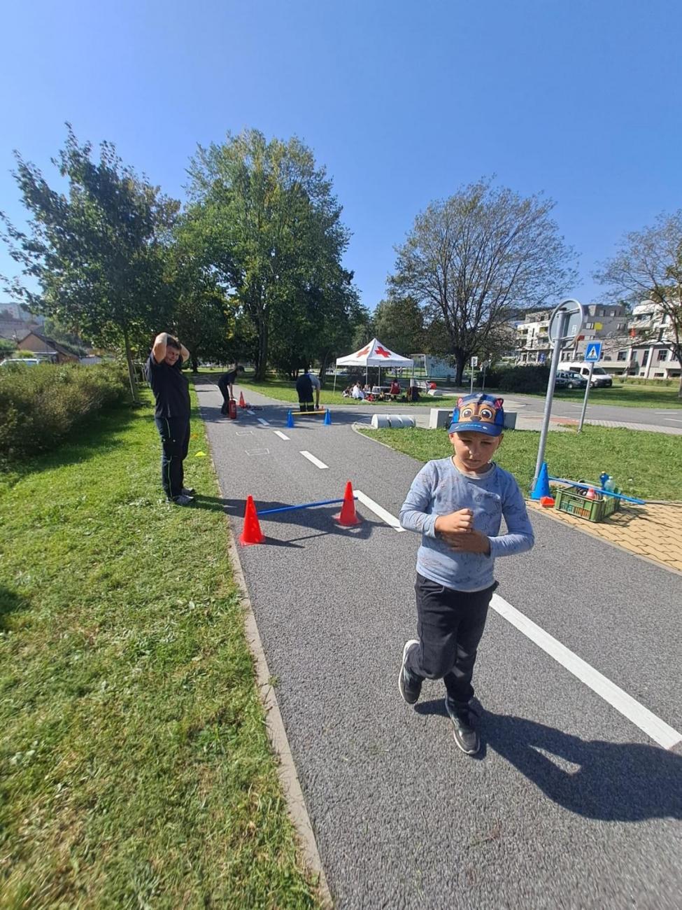 Dětský den na dopravním hřišti, 1. ročníky s 5.B