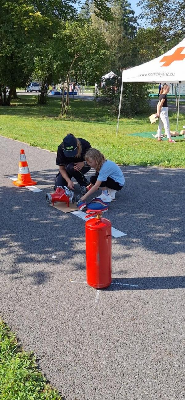 Dětský den na dopravním hřišti, 1. ročníky s 5.B