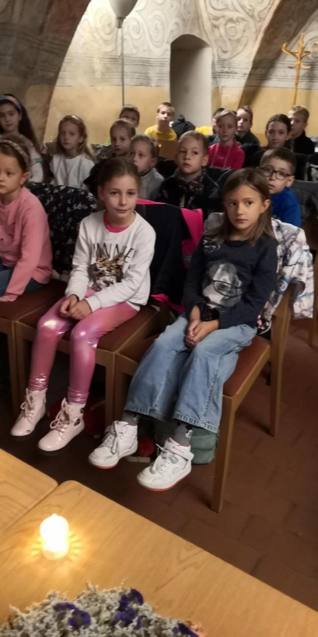 Letem světem s Halloweenem aneb co na to Dušičky?  2. ročník