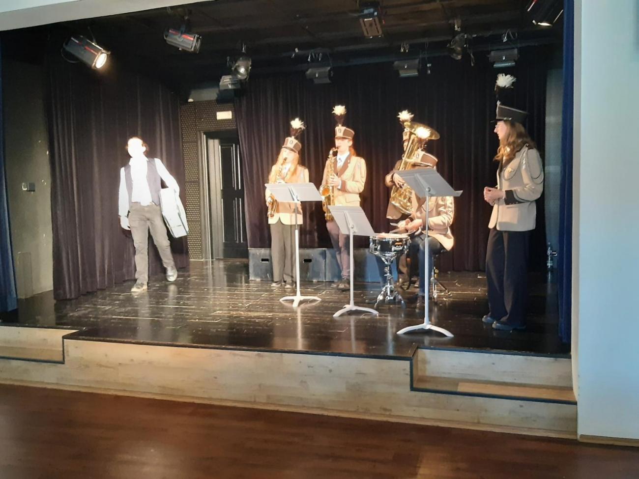 Historie ZUŠ v Jihlavě  4.B