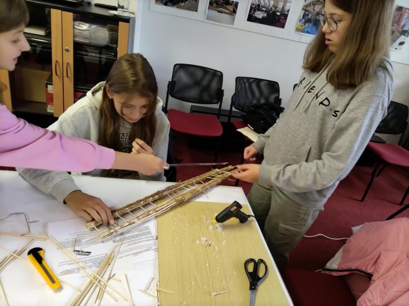 Stavíme mosty ze špejlí