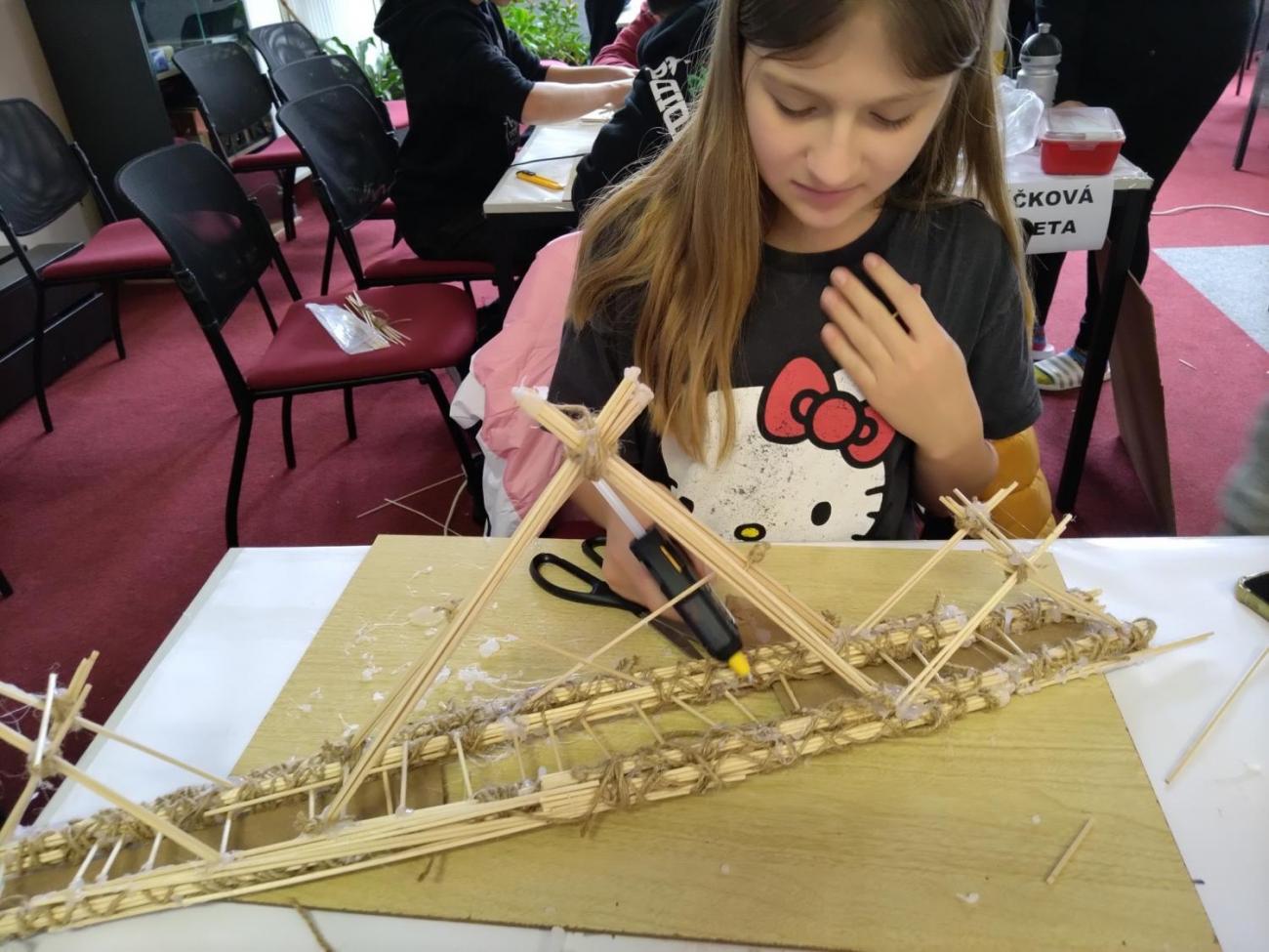 Stavíme mosty ze špejlí