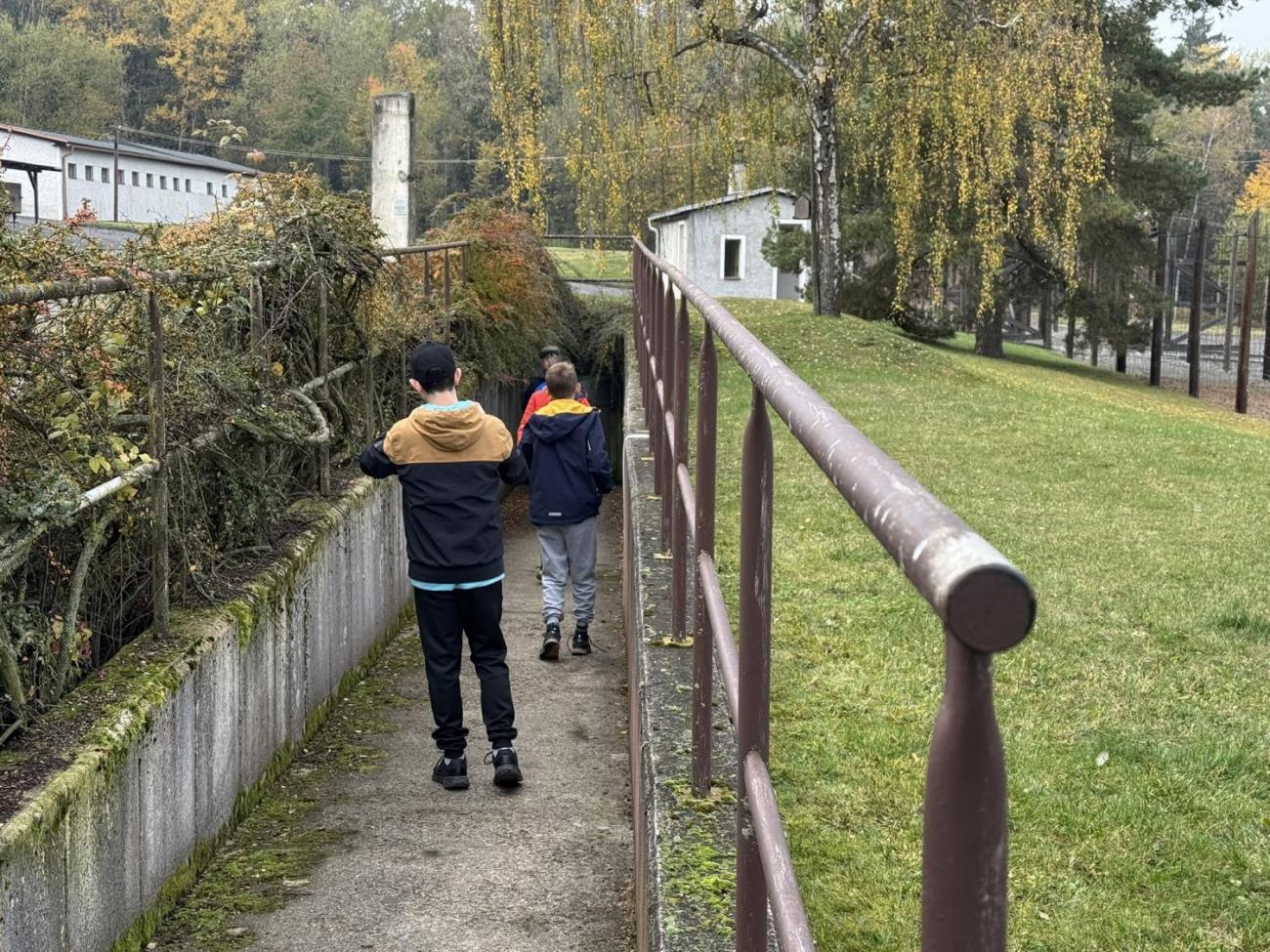 Exkurze k památníku Vojna