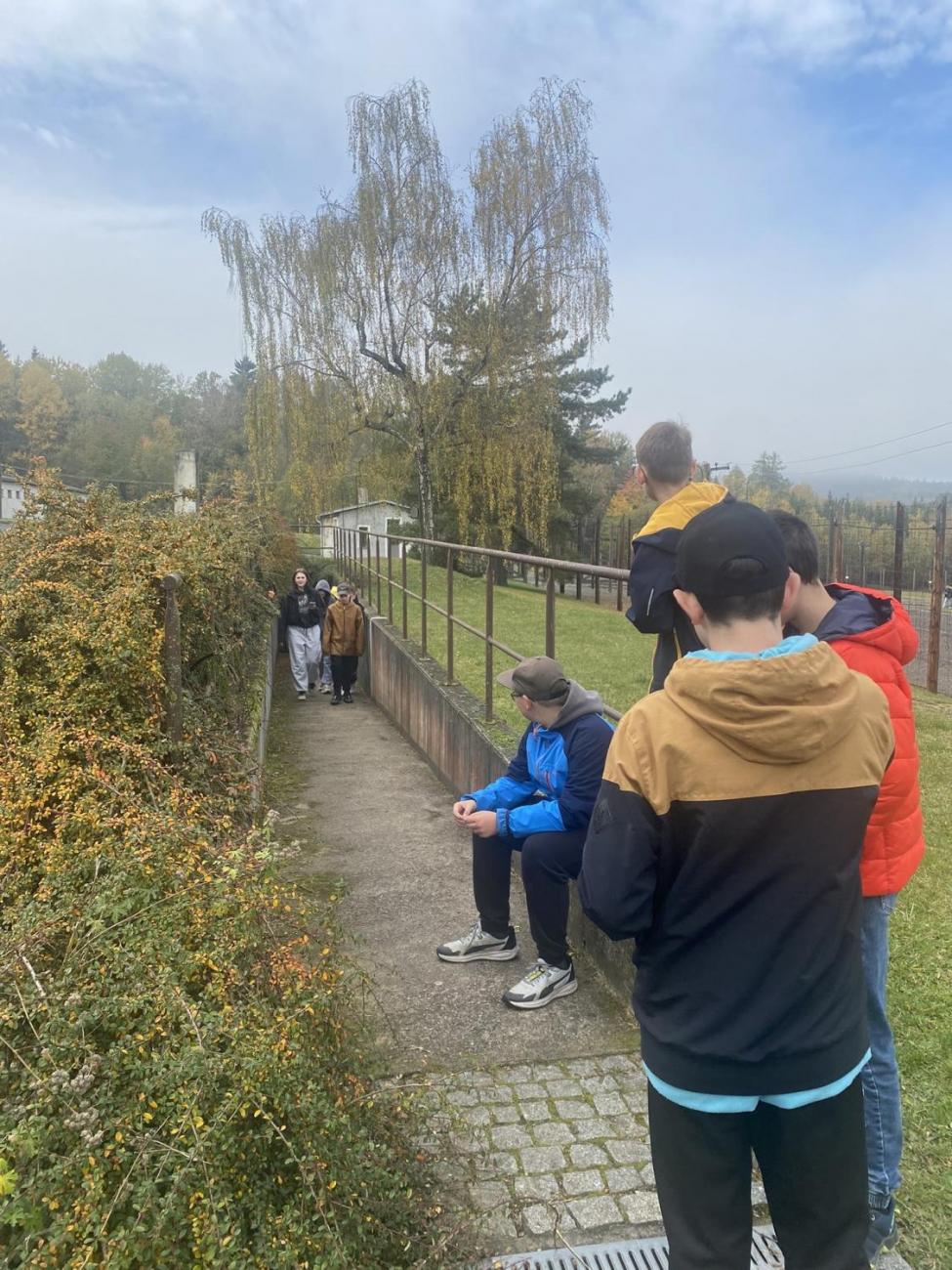 Exkurze k památníku Vojna