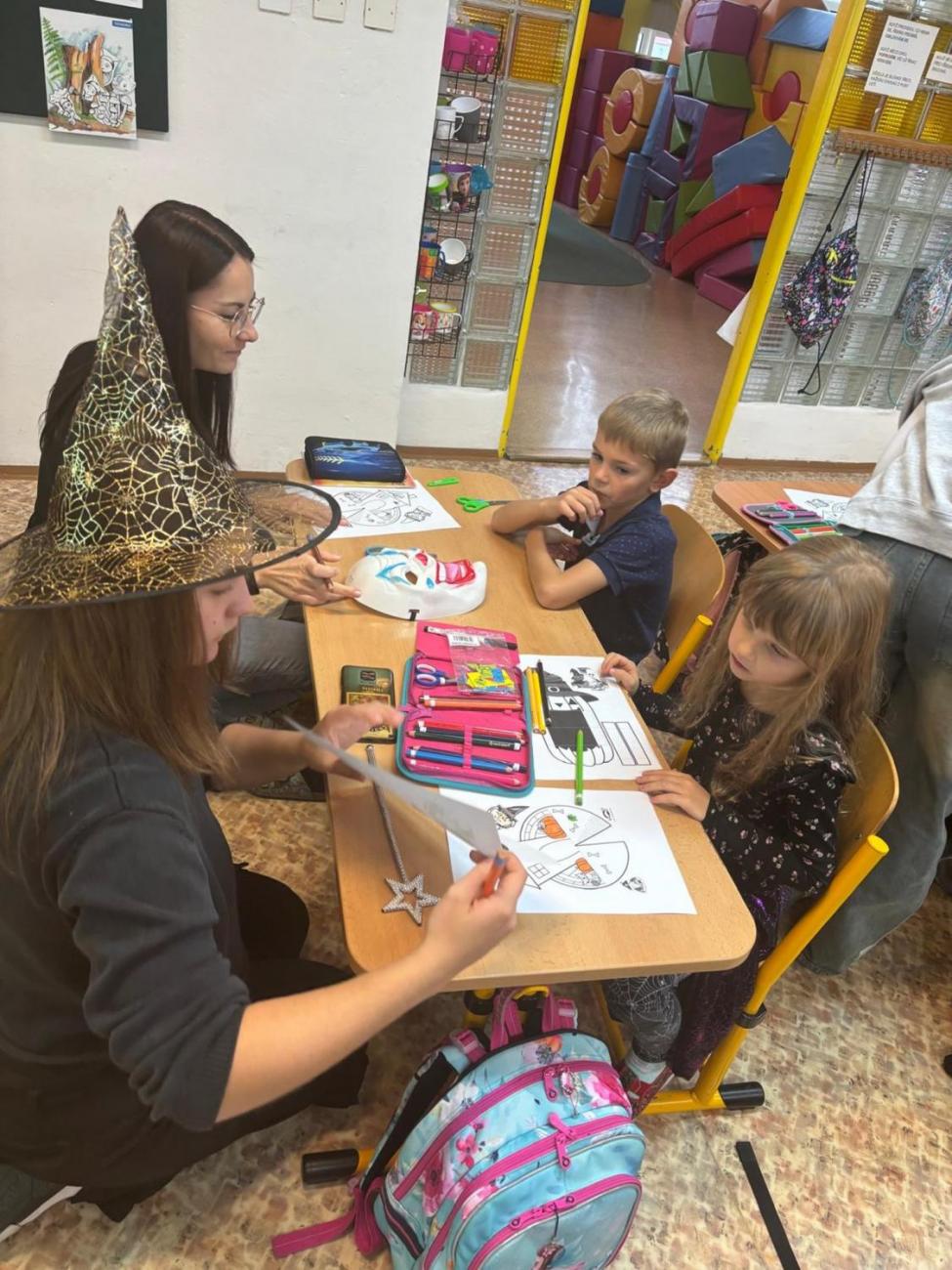 Slavíme Halloweena 1. a 9. ročník