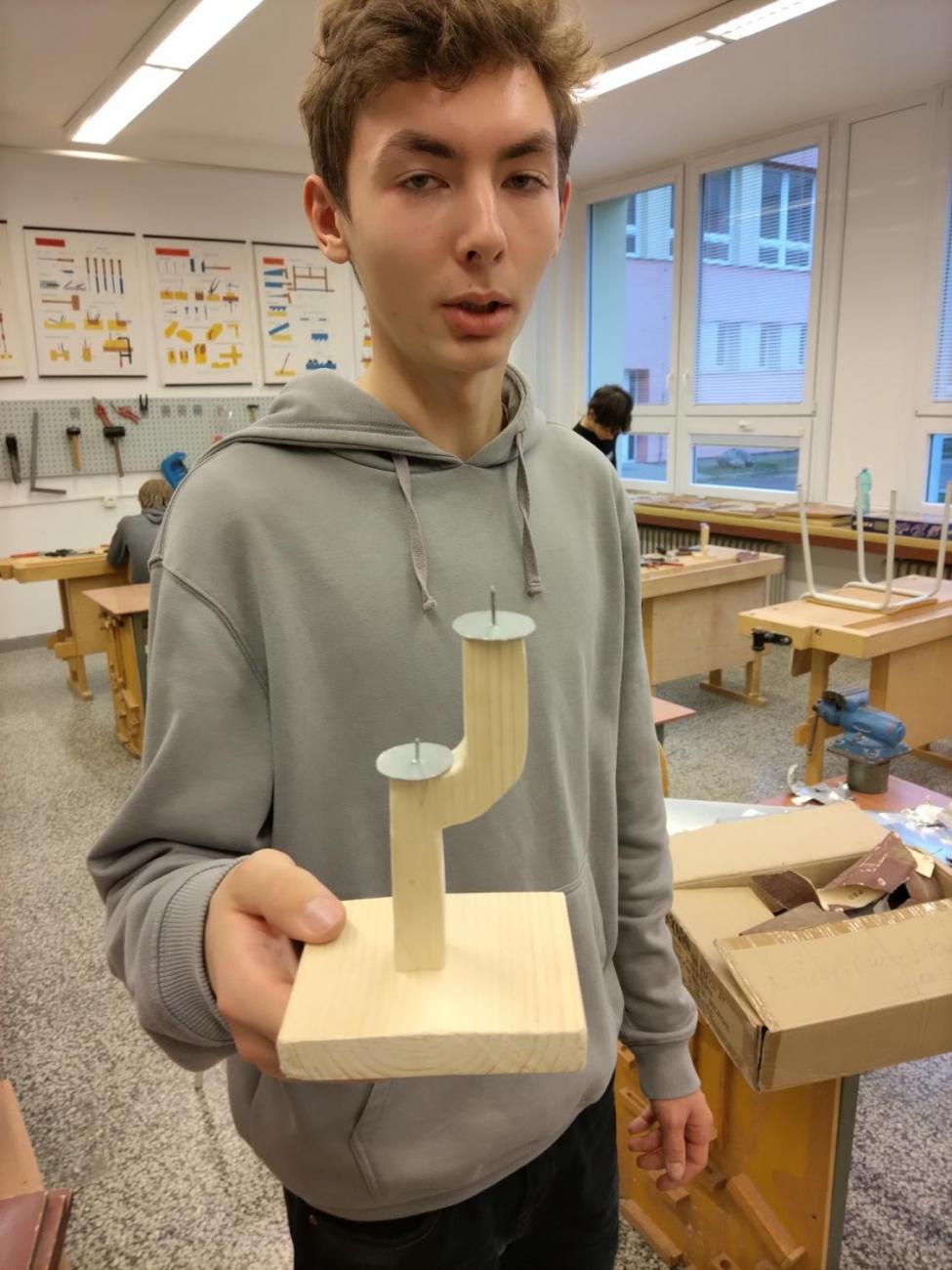 Práce  s dřevem, 9. ročník