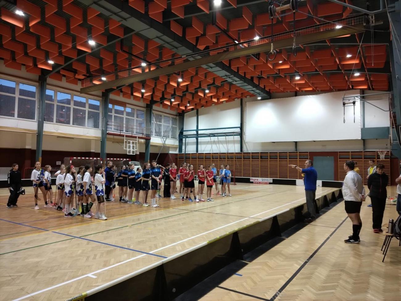 Florbal mladší žákyně - 2. místo v krajském kole