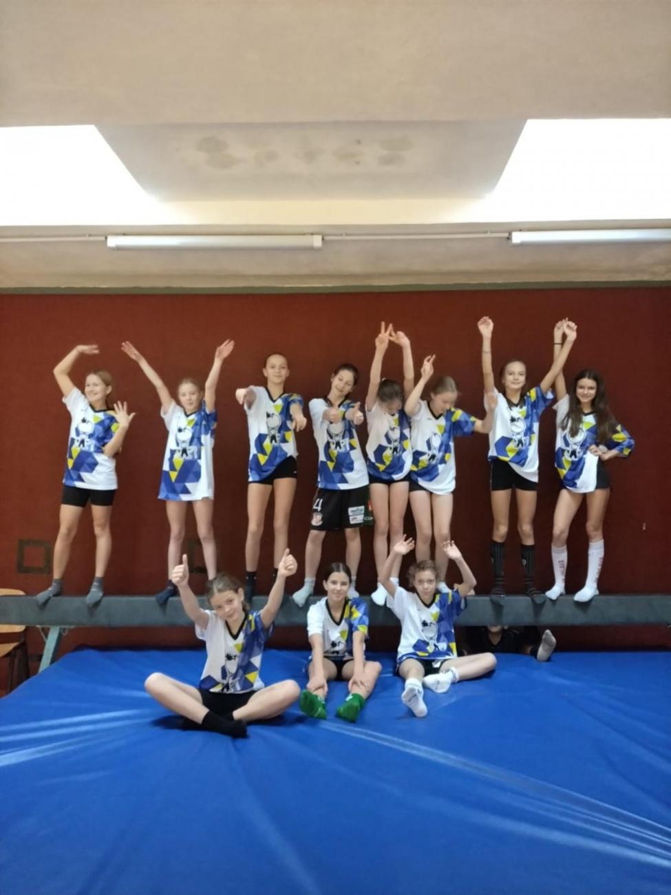 Florbal mladší žákyně - 2. místo v krajském kole