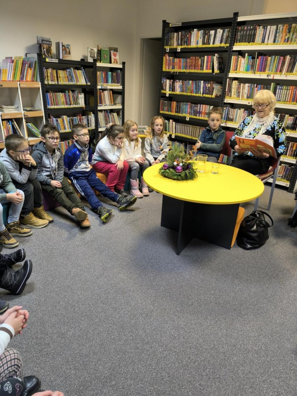 Knihovna - autorské čtení 2.A a 2.B