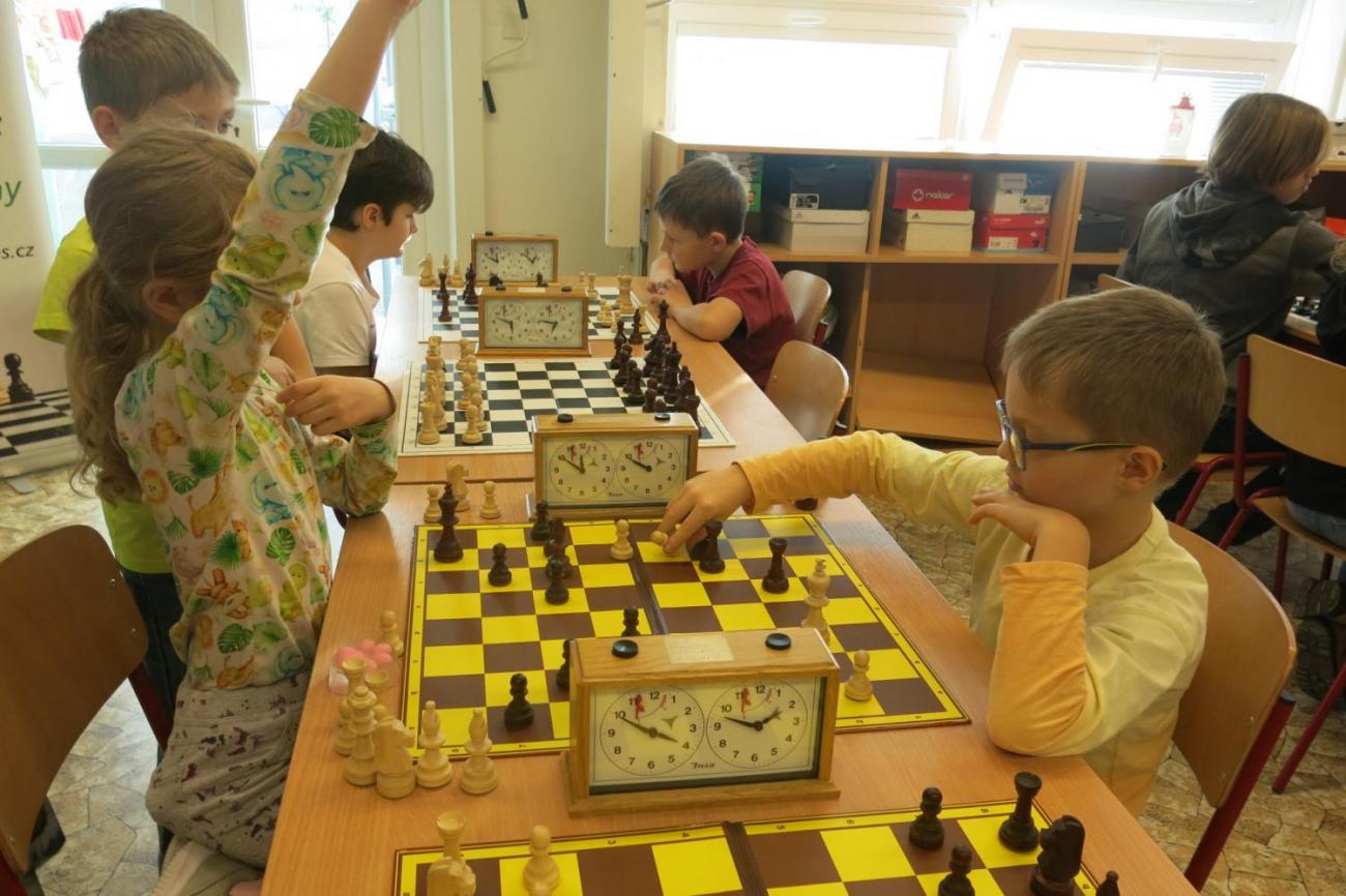 Okresní přebor školních týmů v šachu ve školním roce 2024/2025