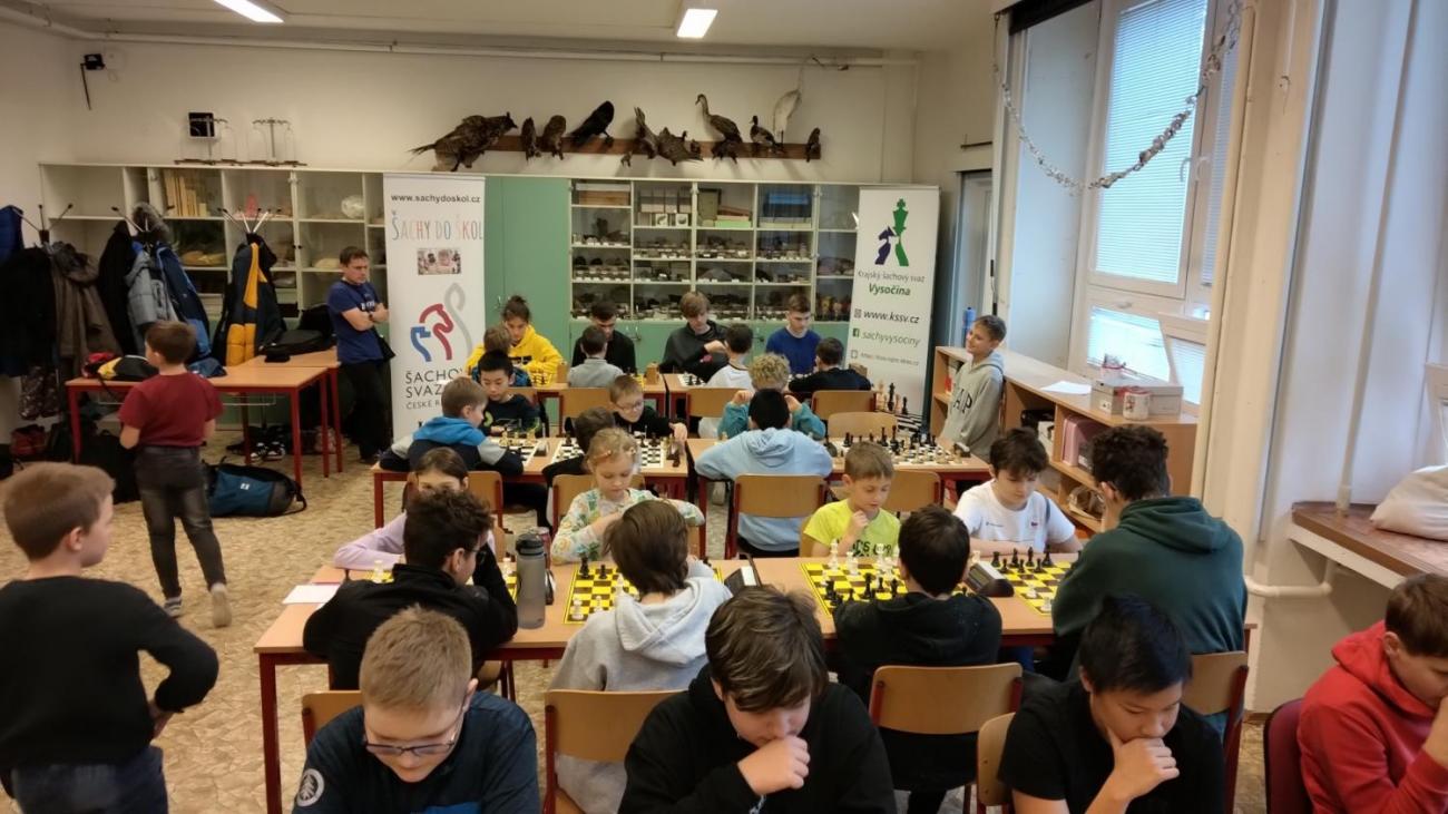 Okresní přebor školních týmů v šachu ve školním roce 2024/2025