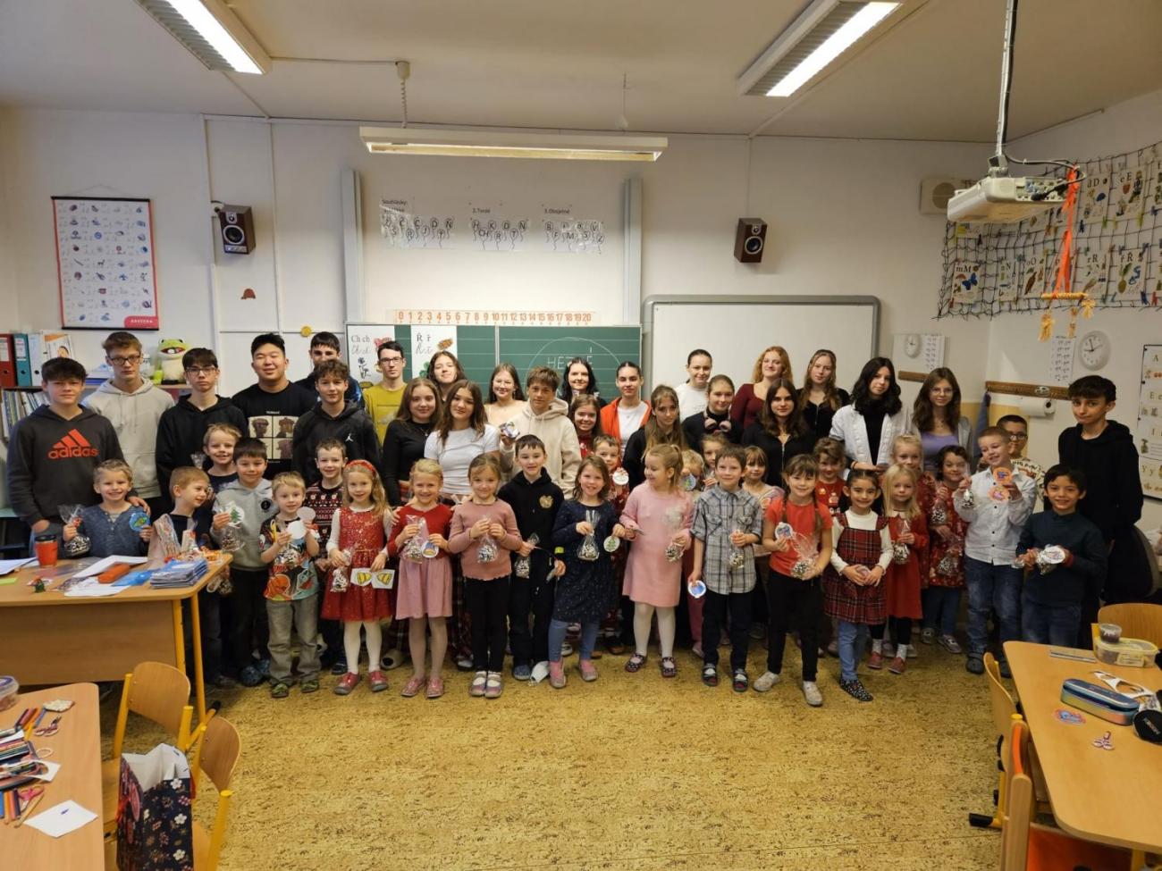 Vánoční besídka s deváťáky  1. C + 9. C