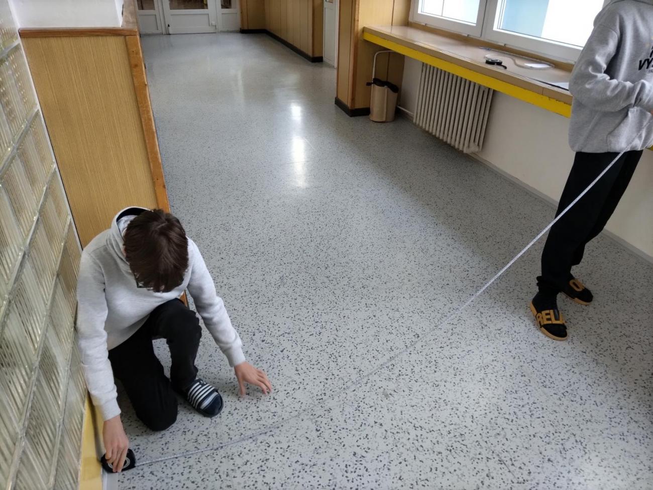 Fyzika 6. ročník - praktická měření délky 