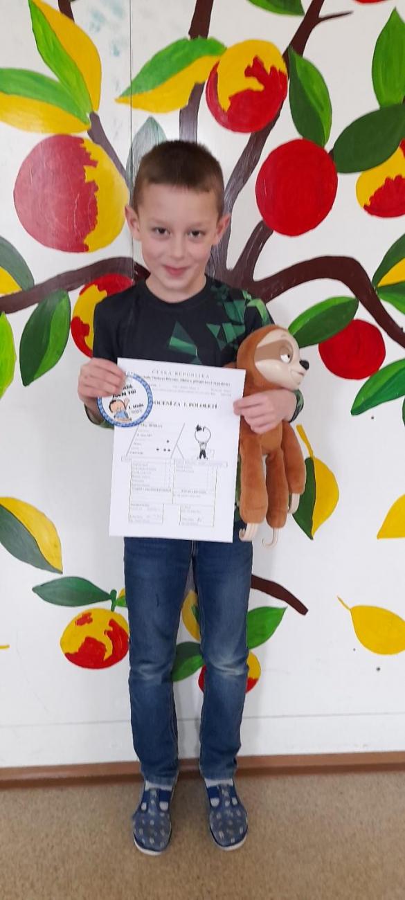 Pololetní vysvědčení prvňáčků - 1. A, B, C