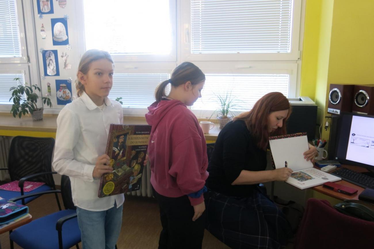 Beseda se spisovatelkou Klárou Smolíkovou – Mluvíme v bublinách