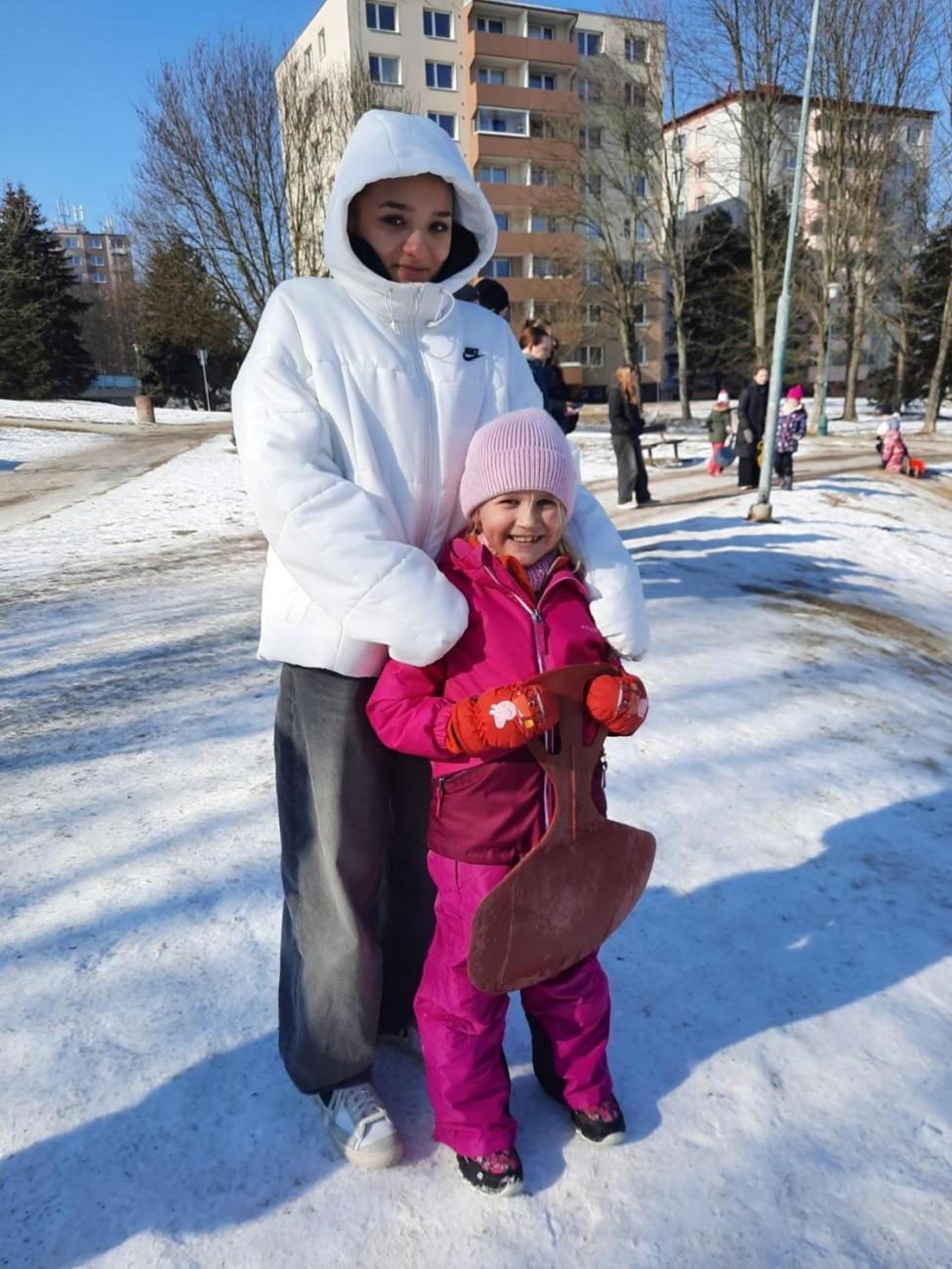 1.C – Sněhové radovánky s deváťáky