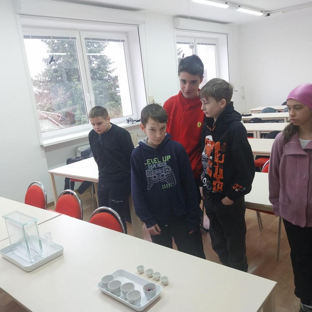 Státní veterinární ústav  –  6. A 