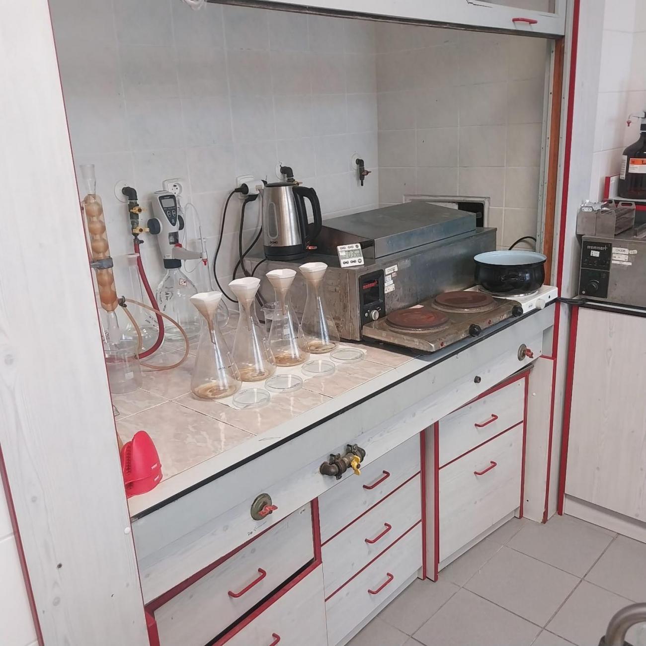 Státní veterinární ústav  –  6. A 