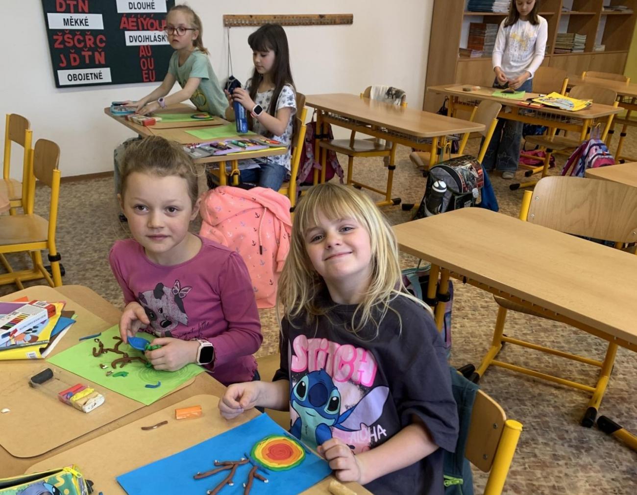 PKČ - práce s plastelínou  2.B