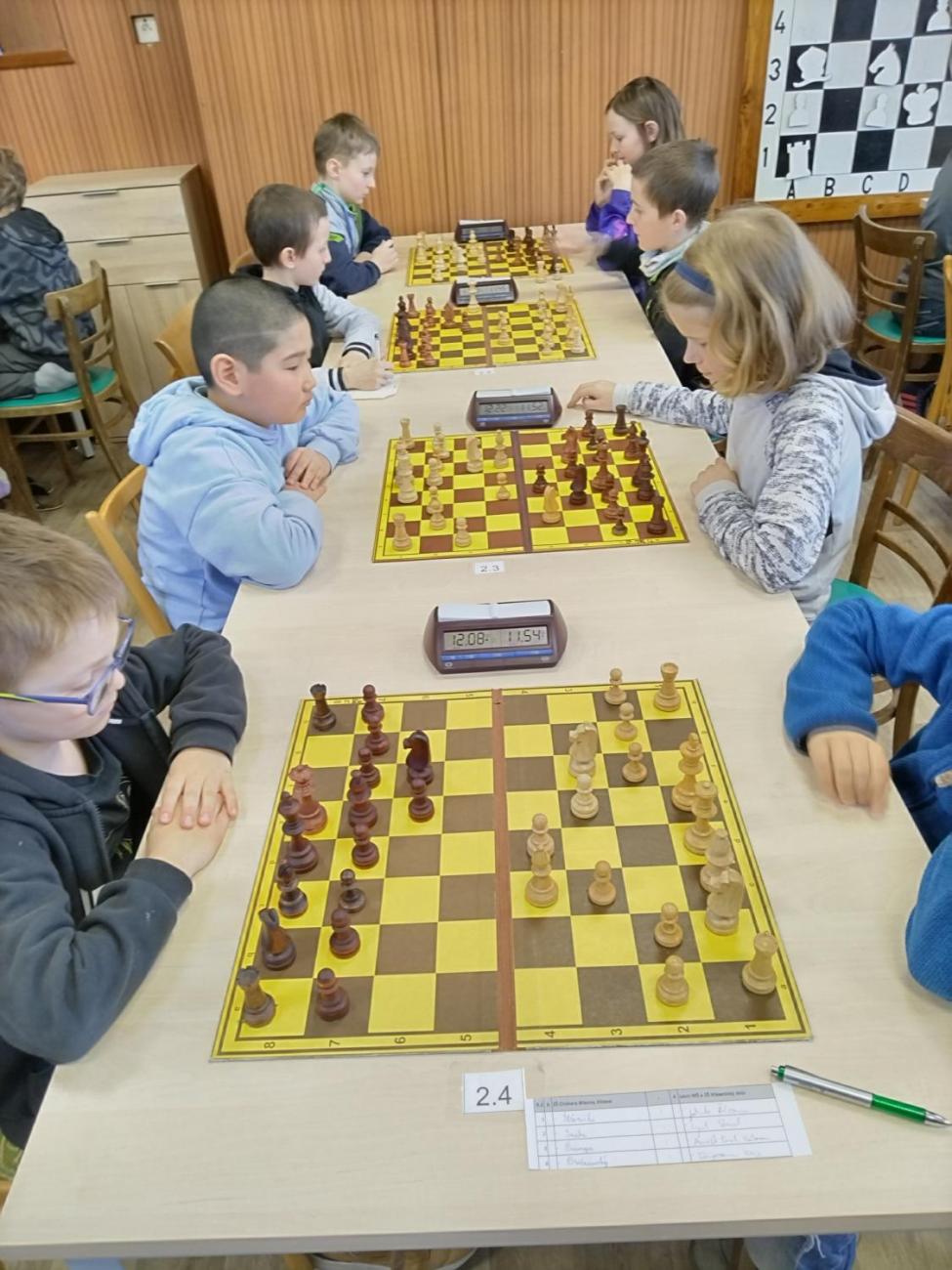 Šachy – krajské kolo, 2. místo