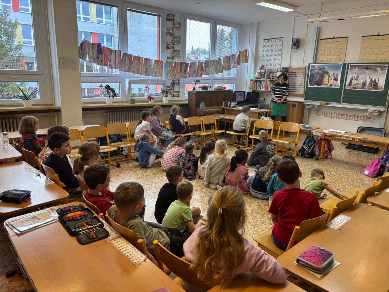 Velikonoční program s paní Pitrovou z Oblastní galerie Vysočiny  1.B