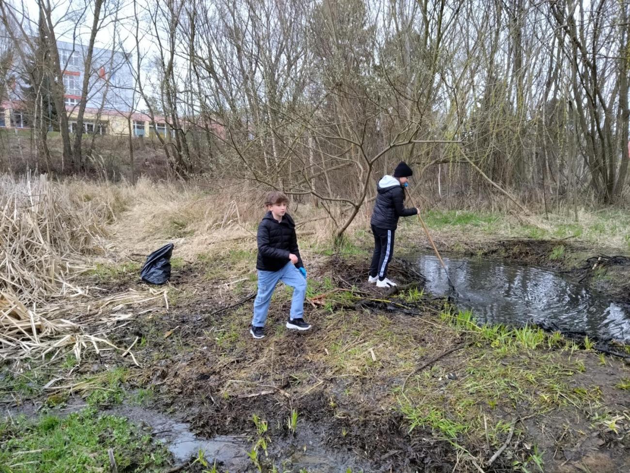 Žáci naší školy opět pomáhali přírodě v rámci akce Čistá Vysočina