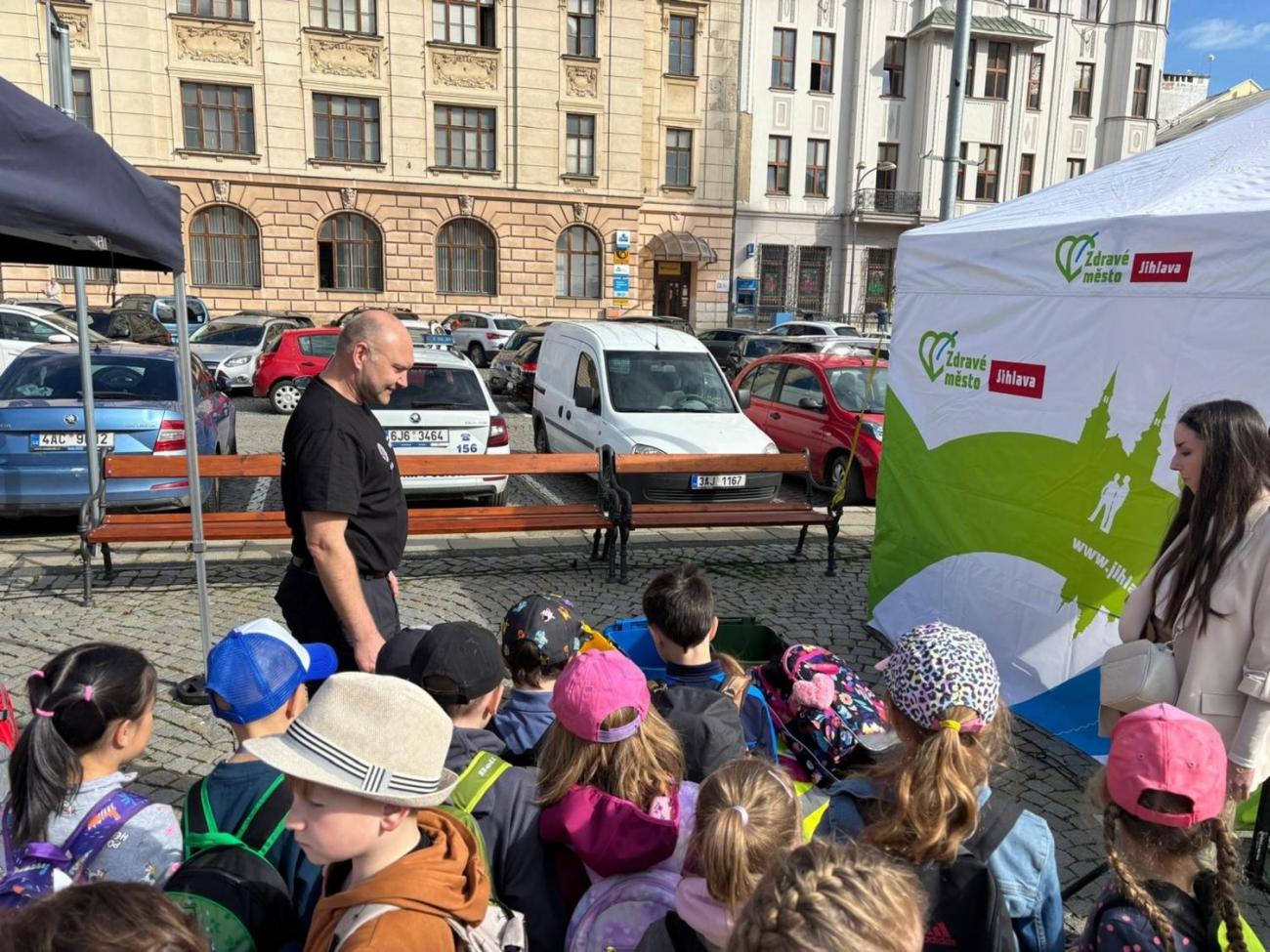 Den Země  1.B a 1.C