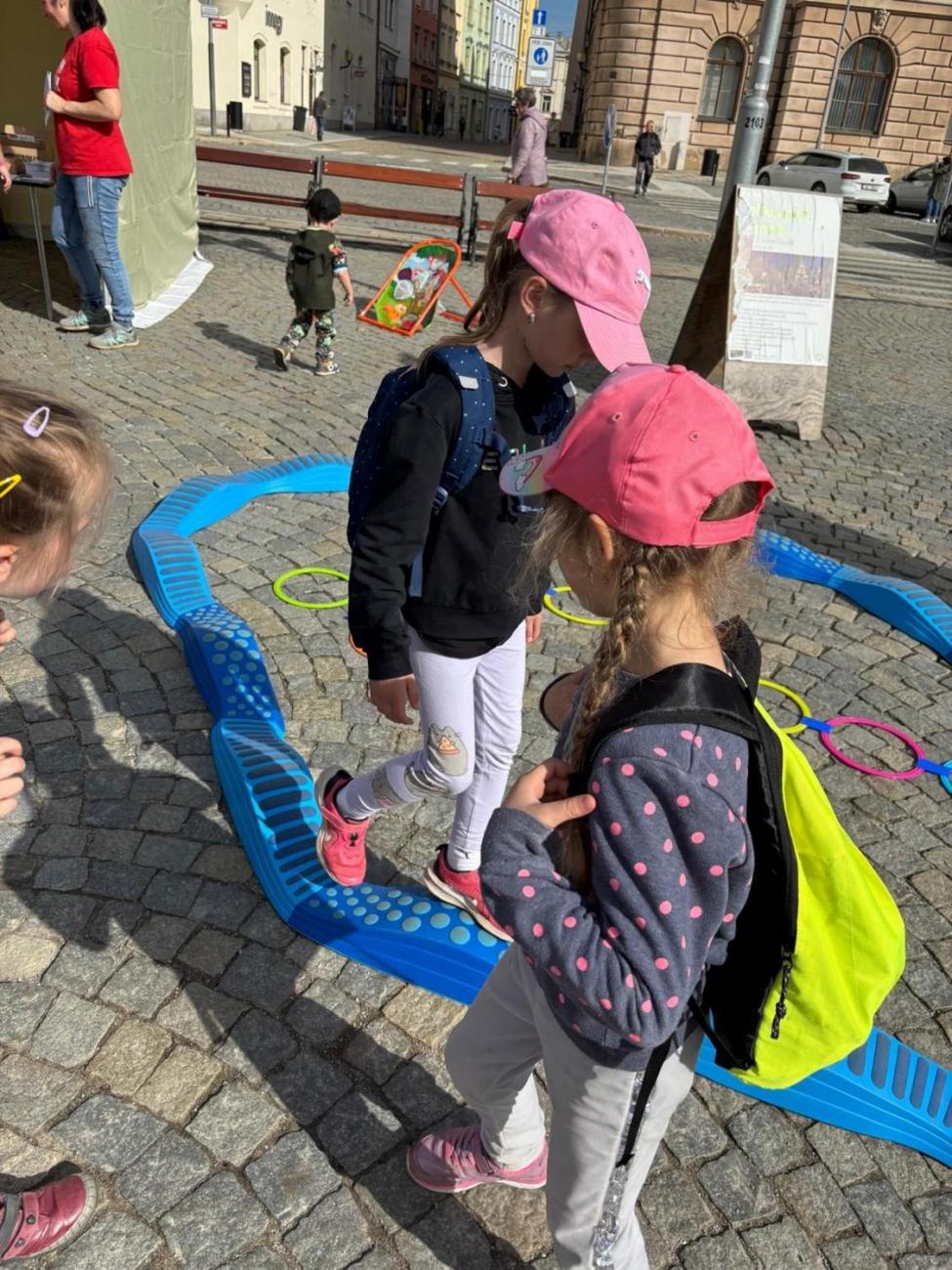 Den Země  1.B a 1.C