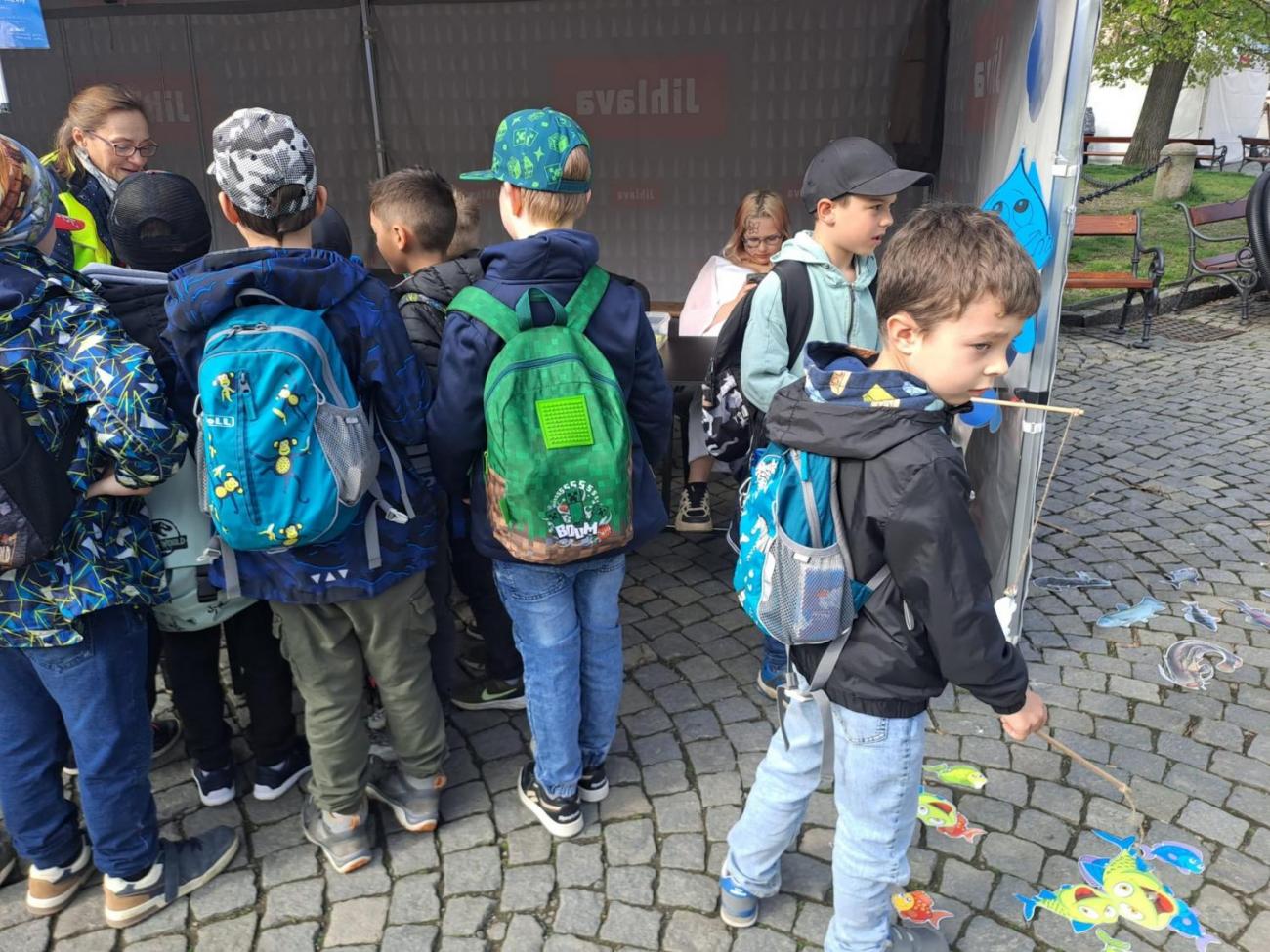 Den Země  1.B a 1.C