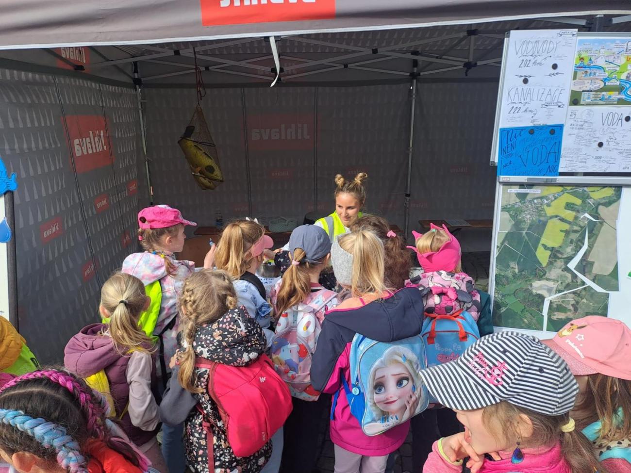 Den Země  1.B a 1.C