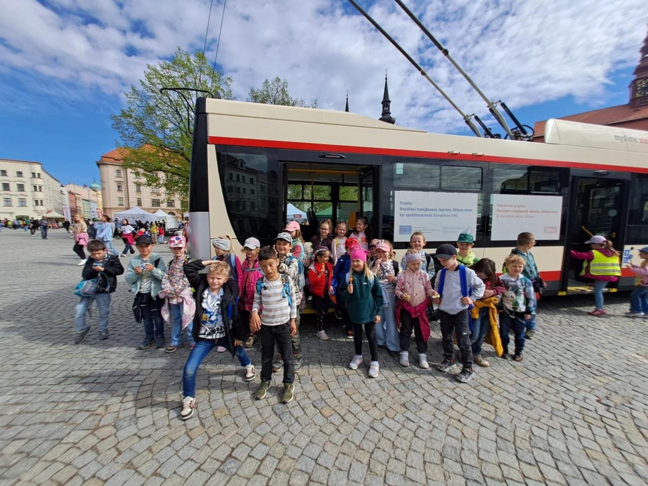 Den Země  1.B a 1.C