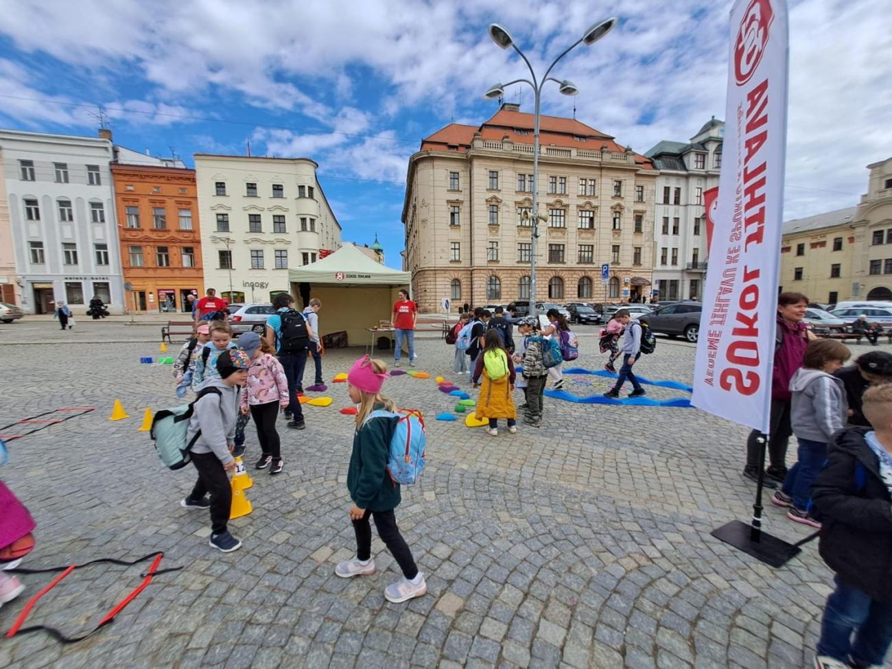 Den Země  1.B a 1.C